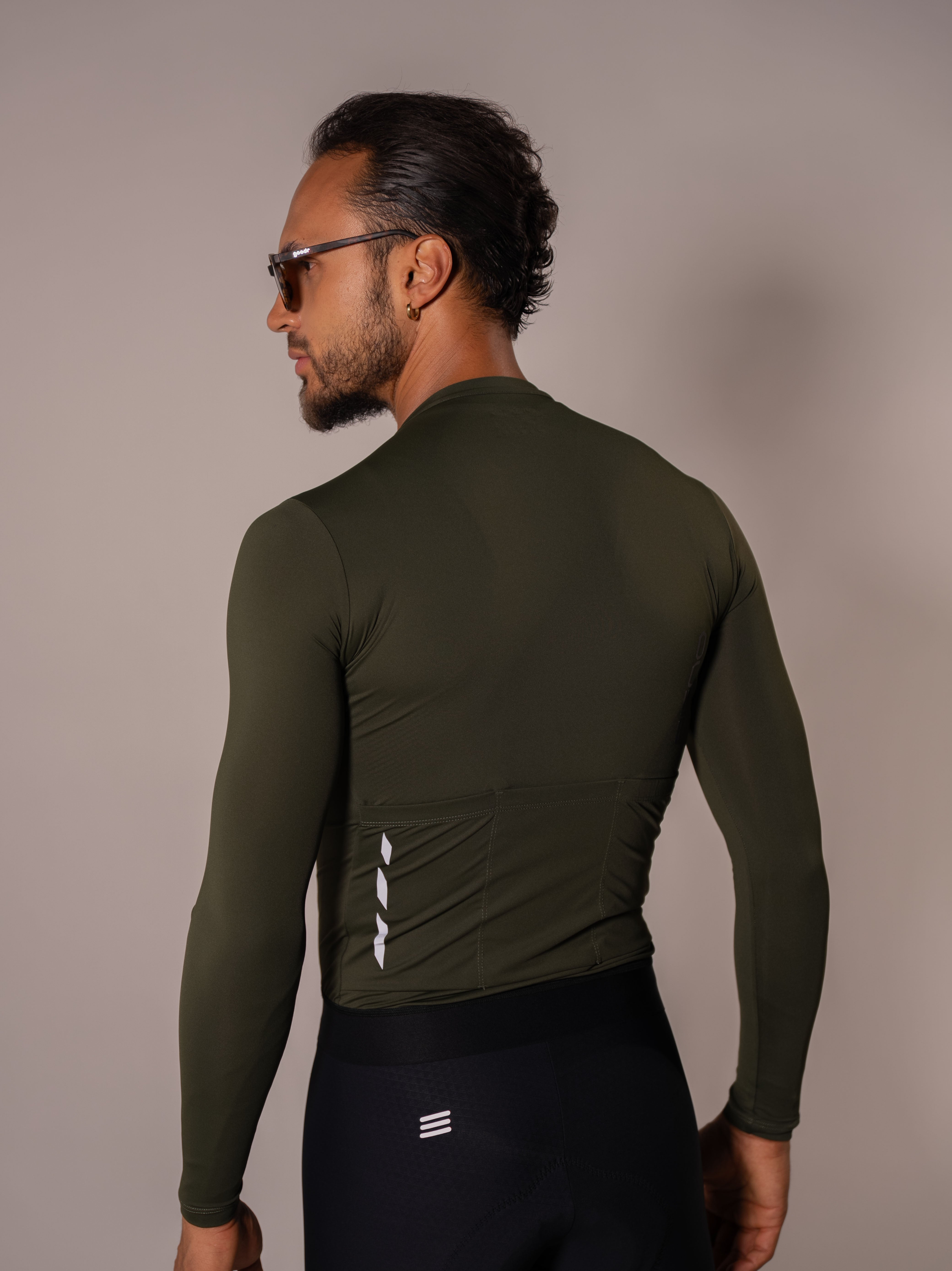 JERSEY GAMA BASICA MANGA LARGA HOMBRE